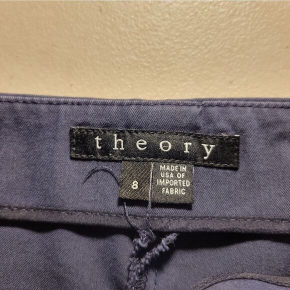 " Theory " Woman's shorts blue Size: 8 left side zipper Pre-owned - Picture 4 of 4